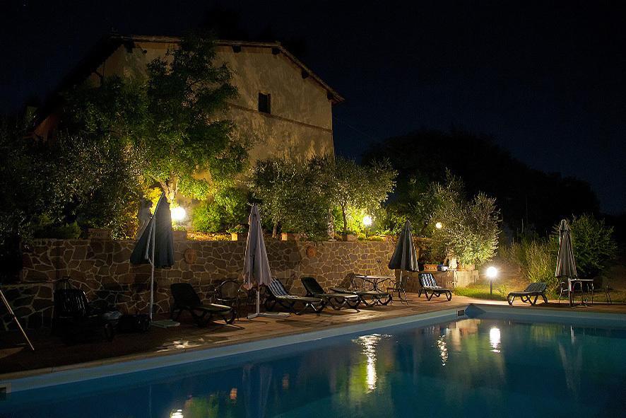 Il Colombaio, Siena -Appartamenti E Camere- Isola d'Arbia Екстер'єр фото