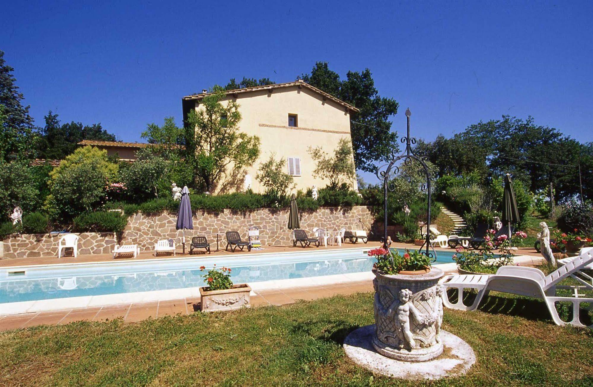 Il Colombaio, Siena -Appartamenti E Camere- Isola d'Arbia Екстер'єр фото